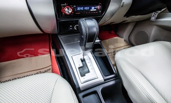 ซื้อ รถมือสอง Mitsubishi Pajero ขาว รถยนต์ ใน %{เมือง} ใน กรุงเทพมหานคร ซื้อ รถมือสอง Mitsubishi Pajero ขาว รถยนต์ ใน %{เมือง} ใน กรุงเทพมหานคร