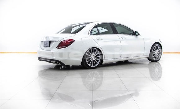 ซื้อ รถมือสอง Mercedes‒Benz C–Class ขาว รถยนต์ ใน %{เมือง} ใน กรุงเทพมหานคร ซื้อ รถมือสอง Mercedes‒Benz C–Class ขาว รถยนต์ ใน %{เมือง} ใน กรุงเทพมหานคร