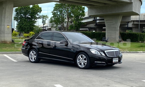 ซื้อ รถมือสอง Mercedes-Benz E-Classe สีดำ รถยนต์ ใน %{เมือง} ใน กรุงเทพมหานคร ซื้อ รถมือสอง Mercedes-Benz E-Classe สีดำ รถยนต์ ใน %{เมือง} ใน กรุงเทพมหานคร