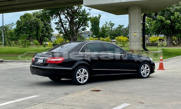 ซื้อ รถมือสอง Mercedes-Benz E-Classe สีดำ รถยนต์ ใน %{เมือง} ใน กรุงเทพมหานคร ซื้อ รถมือสอง Mercedes-Benz E-Classe สีดำ รถยนต์ ใน %{เมือง} ใน กรุงเทพมหานคร