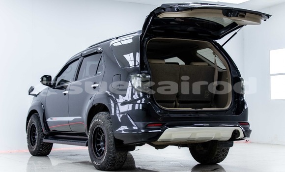 ซื้อ รถมือสอง Toyota Fortuner สีดำ รถยนต์ ใน %{เมือง} ใน กรุงเทพมหานคร ซื้อ รถมือสอง Toyota Fortuner สีดำ รถยนต์ ใน %{เมือง} ใน กรุงเทพมหานคร