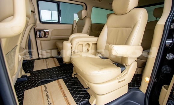 ซื้อ รถมือสอง Hyundai H1 สีดำ รถยนต์ ใน %{เมือง} ใน กรุงเทพมหานคร ซื้อ รถมือสอง Hyundai H1 สีดำ รถยนต์ ใน %{เมือง} ใน กรุงเทพมหานคร