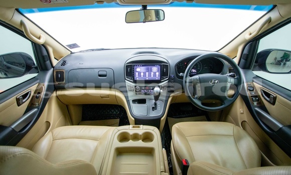 ซื้อ รถมือสอง Hyundai H1 สีดำ รถยนต์ ใน %{เมือง} ใน กรุงเทพมหานคร ซื้อ รถมือสอง Hyundai H1 สีดำ รถยนต์ ใน %{เมือง} ใน กรุงเทพมหานคร