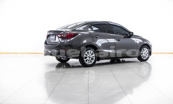 ซื้อ รถมือสอง Mazda 2 สีน้ำตาล รถยนต์ ใน %{เมือง} ใน กรุงเทพมหานคร ซื้อ รถมือสอง Mazda 2 สีน้ำตาล รถยนต์ ใน %{เมือง} ใน กรุงเทพมหานคร