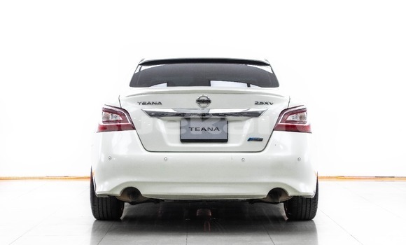 ซื้อ รถมือสอง Nissan Teana ขาว รถยนต์ ใน %{เมือง} ใน กรุงเทพมหานคร ซื้อ รถมือสอง Nissan Teana ขาว รถยนต์ ใน %{เมือง} ใน กรุงเทพมหานคร