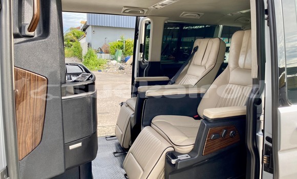 Buy Used Volkswagen Caravelle Other Car in Bangkok in Bangkok Buy Used Volkswagen Caravelle Other Car in Bangkok in Bangkok