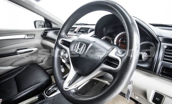 ซื้อ รถมือสอง Honda City อื่น ๆ รถยนต์ ใน %{เมือง} ใน กรุงเทพมหานคร ซื้อ รถมือสอง Honda City อื่น ๆ รถยนต์ ใน %{เมือง} ใน กรุงเทพมหานคร