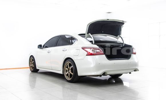 Buy Used Nissan Teana White Car in Bangkok in Bangkok Buy Used Nissan Teana White Car in Bangkok in Bangkok