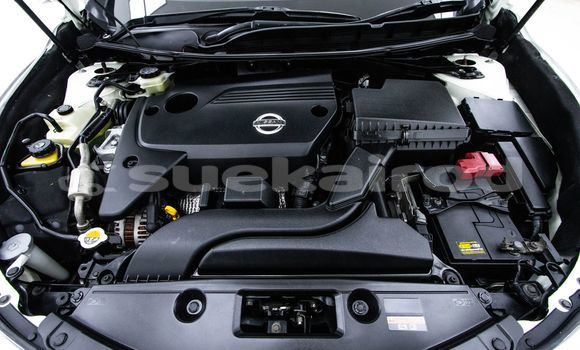 Buy Used Nissan Teana White Car in Bangkok in Bangkok Buy Used Nissan Teana White Car in Bangkok in Bangkok