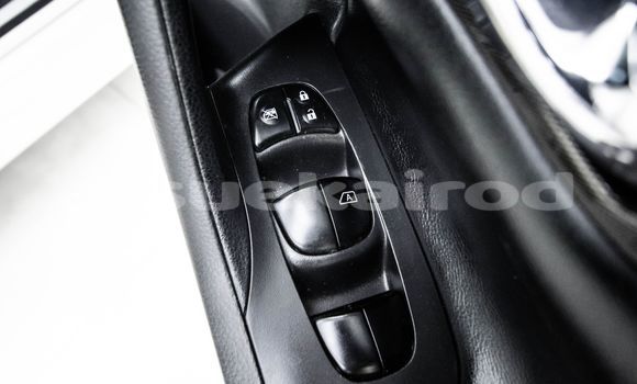 Buy Used Nissan Teana White Car in Bangkok in Bangkok Buy Used Nissan Teana White Car in Bangkok in Bangkok