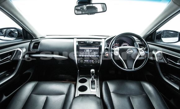 Buy Used Nissan Teana White Car in Bangkok in Bangkok Buy Used Nissan Teana White Car in Bangkok in Bangkok