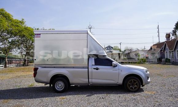 ซื้อ รถมือสอง Isuzu D-Max เงิน รถยนต์ ใน %{เมือง} ใน กรุงเทพมหานคร ซื้อ รถมือสอง Isuzu D-Max เงิน รถยนต์ ใน %{เมือง} ใน กรุงเทพมหานคร