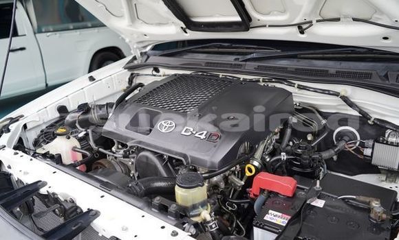 ซื้อ รถมือสอง Toyota Hiluxe VIGO ขาว รถยนต์ ใน %{เมือง} ใน กรุงเทพมหานคร ซื้อ รถมือสอง Toyota Hiluxe VIGO ขาว รถยนต์ ใน %{เมือง} ใน กรุงเทพมหานคร