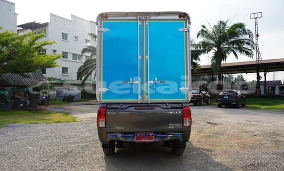 ซื้อ รถมือสอง Toyota Hiluxe Revo สีดำ รถยนต์ ใน %{เมือง} ใน กรุงเทพมหานคร ซื้อ รถมือสอง Toyota Hiluxe Revo สีดำ รถยนต์ ใน %{เมือง} ใน กรุงเทพมหานคร