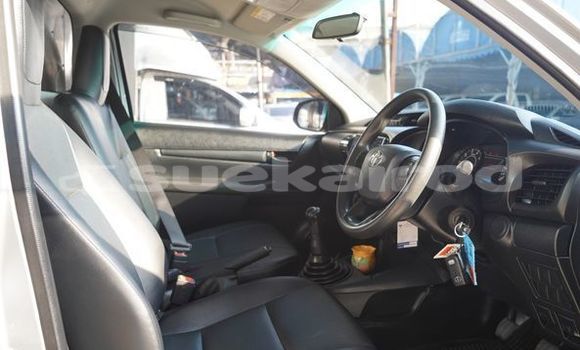 ซื้อ รถมือสอง Toyota Hiluxe Revo สีดำ รถยนต์ ใน %{เมือง} ใน กรุงเทพมหานคร ซื้อ รถมือสอง Toyota Hiluxe Revo สีดำ รถยนต์ ใน %{เมือง} ใน กรุงเทพมหานคร