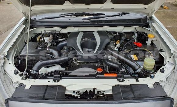 ซื้อ รถมือสอง Isuzu D-Max ขาว รถยนต์ ใน %{เมือง} ใน กรุงเทพมหานคร ซื้อ รถมือสอง Isuzu D-Max ขาว รถยนต์ ใน %{เมือง} ใน กรุงเทพมหานคร