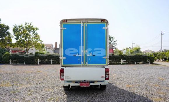 ซื้อ รถมือสอง Isuzu D-Max ขาว รถยนต์ ใน %{เมือง} ใน กรุงเทพมหานคร ซื้อ รถมือสอง Isuzu D-Max ขาว รถยนต์ ใน %{เมือง} ใน กรุงเทพมหานคร