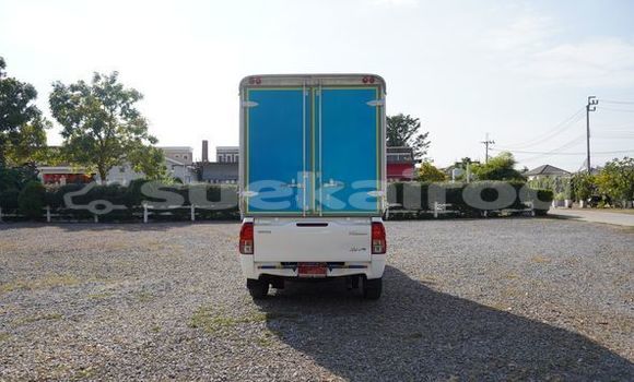 ซื้อ รถมือสอง Toyota Hiluxe Revo ขาว รถยนต์ ใน %{เมือง} ใน กรุงเทพมหานคร ซื้อ รถมือสอง Toyota Hiluxe Revo ขาว รถยนต์ ใน %{เมือง} ใน กรุงเทพมหานคร