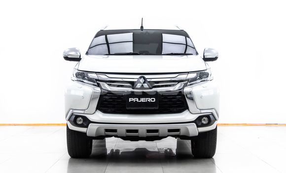 ซื้อ รถมือสอง Mitsubishi Pajero ขาว รถยนต์ ใน %{เมือง} ใน กรุงเทพมหานคร ซื้อ รถมือสอง Mitsubishi Pajero ขาว รถยนต์ ใน %{เมือง} ใน กรุงเทพมหานคร