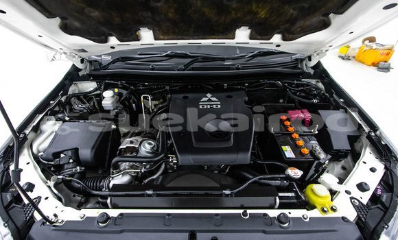 ซื้อ รถมือสอง Mitsubishi Pajero ขาว รถยนต์ ใน %{เมือง} ใน กรุงเทพมหานคร ซื้อ รถมือสอง Mitsubishi Pajero ขาว รถยนต์ ใน %{เมือง} ใน กรุงเทพมหานคร