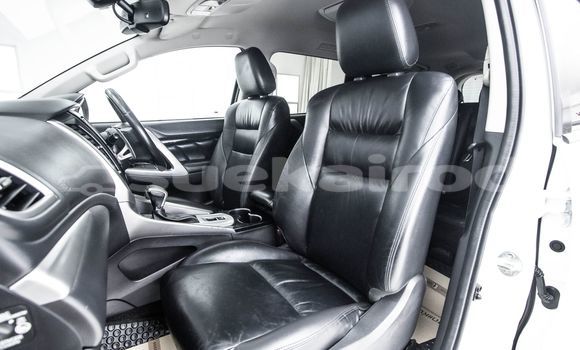 ซื้อ รถมือสอง Mitsubishi Pajero ขาว รถยนต์ ใน %{เมือง} ใน กรุงเทพมหานคร ซื้อ รถมือสอง Mitsubishi Pajero ขาว รถยนต์ ใน %{เมือง} ใน กรุงเทพมหานคร