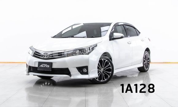 Buy Used Toyota Altis White Car in Bangkok in Bangkok Buy Used Toyota Altis White Car in Bangkok in Bangkok