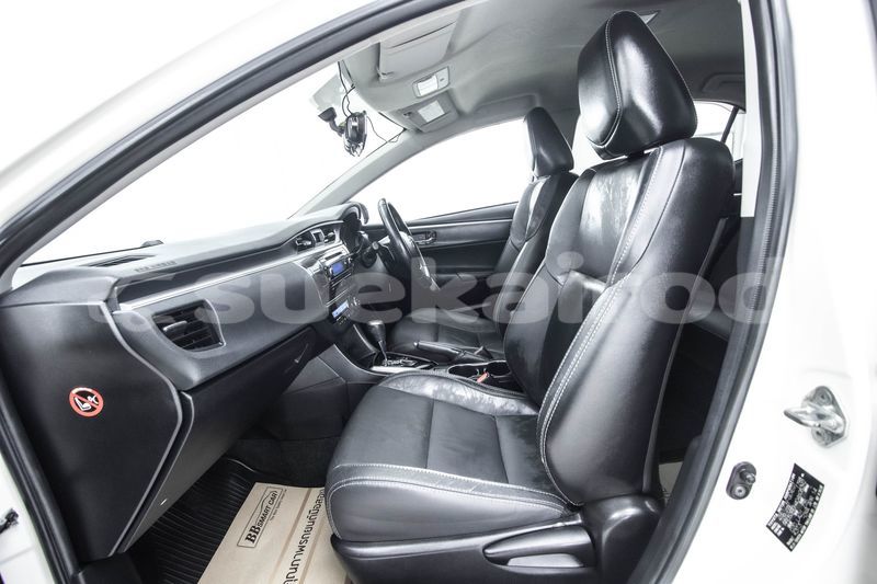 Big with watermark toyota altis bangkok bangkok 64054