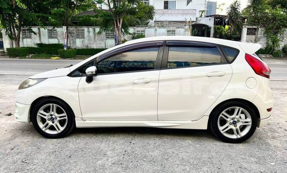 ซื้อ รถมือสอง Ford Fiesta ขาว รถยนต์ ใน %{เมือง} ใน กรุงเทพมหานคร ซื้อ รถมือสอง Ford Fiesta ขาว รถยนต์ ใน %{เมือง} ใน กรุงเทพมหานคร