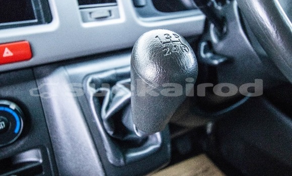 Buy Used Toyota Commuter Silver Car in Bangkok in Bangkok Buy Used Toyota Commuter Silver Car in Bangkok in Bangkok