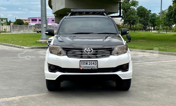 ซื้อ รถมือสอง Toyota Fortuner ขาว รถยนต์ ใน %{เมือง} ใน กรุงเทพมหานคร ซื้อ รถมือสอง Toyota Fortuner ขาว รถยนต์ ใน %{เมือง} ใน กรุงเทพมหานคร