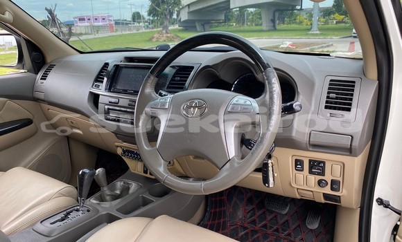 ซื้อ รถมือสอง Toyota Fortuner ขาว รถยนต์ ใน %{เมือง} ใน กรุงเทพมหานคร ซื้อ รถมือสอง Toyota Fortuner ขาว รถยนต์ ใน %{เมือง} ใน กรุงเทพมหานคร