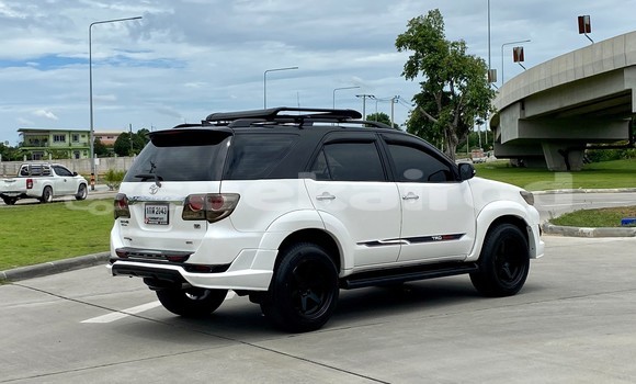 ซื้อ รถมือสอง Toyota Fortuner ขาว รถยนต์ ใน %{เมือง} ใน กรุงเทพมหานคร ซื้อ รถมือสอง Toyota Fortuner ขาว รถยนต์ ใน %{เมือง} ใน กรุงเทพมหานคร
