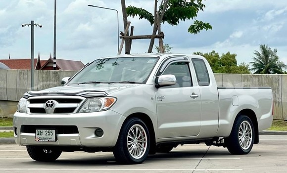 ซื้อ รถมือสอง Toyota Hiluxe VIGO อื่น ๆ รถยนต์ ใน %{เมือง} ใน กรุงเทพมหานคร