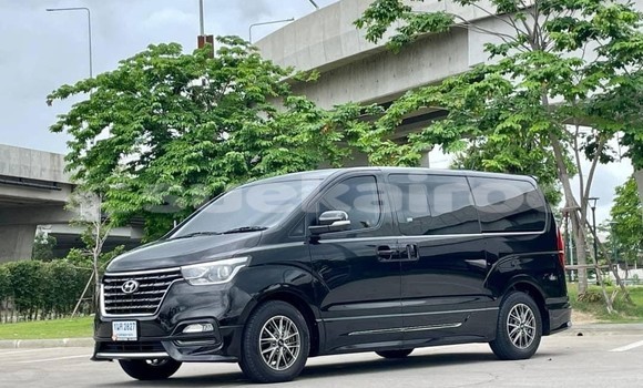 Buy Used Hyundai H1 Black Car in Bangkok in Bangkok Buy Used Hyundai H1 Black Car in Bangkok in Bangkok