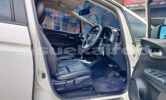 ซื้อ รถมือสอง Honda Jazz ขาว รถยนต์ ใน %{เมือง} ใน กรุงเทพมหานคร ซื้อ รถมือสอง Honda Jazz ขาว รถยนต์ ใน %{เมือง} ใน กรุงเทพมหานคร