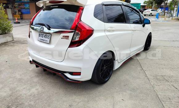 ซื้อ รถมือสอง Honda Jazz ขาว รถยนต์ ใน %{เมือง} ใน กรุงเทพมหานคร ซื้อ รถมือสอง Honda Jazz ขาว รถยนต์ ใน %{เมือง} ใน กรุงเทพมหานคร