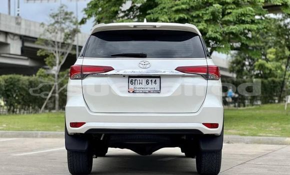 Buy Used Toyota Fortuner White Car in Bangkok in Bangkok Buy Used Toyota Fortuner White Car in Bangkok in Bangkok