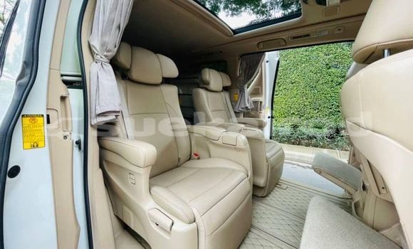 Buy Used Toyota Alphard White Car in Bangkok in Bangkok Buy Used Toyota Alphard White Car in Bangkok in Bangkok