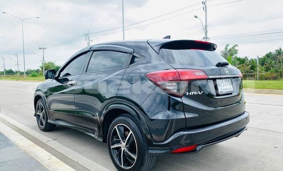 ซื้อ รถมือสอง Honda CR-V สีดำ รถยนต์ ใน %{เมือง} ใน กรุงเทพมหานคร ซื้อ รถมือสอง Honda CR-V สีดำ รถยนต์ ใน %{เมือง} ใน กรุงเทพมหานคร