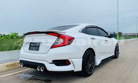 ซื้อ รถมือสอง Honda Civic ขาว รถยนต์ ใน %{เมือง} ใน กรุงเทพมหานคร ซื้อ รถมือสอง Honda Civic ขาว รถยนต์ ใน %{เมือง} ใน กรุงเทพมหานคร