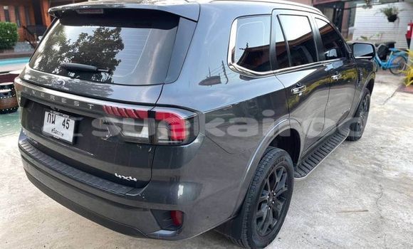ซื้อ รถมือสอง Ford Everest สีดำ รถยนต์ ใน %{เมือง} ใน กรุงเทพมหานคร ซื้อ รถมือสอง Ford Everest สีดำ รถยนต์ ใน %{เมือง} ใน กรุงเทพมหานคร