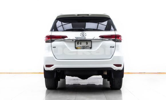 ซื้อ รถมือสอง Toyota Fortuner ขาว รถยนต์ ใน %{เมือง} ใน กรุงเทพมหานคร ซื้อ รถมือสอง Toyota Fortuner ขาว รถยนต์ ใน %{เมือง} ใน กรุงเทพมหานคร