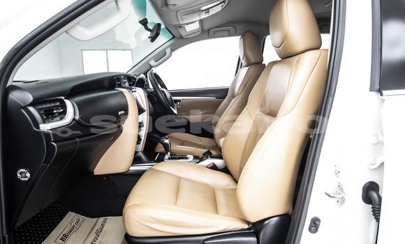 ซื้อ รถมือสอง Toyota Fortuner ขาว รถยนต์ ใน %{เมือง} ใน กรุงเทพมหานคร ซื้อ รถมือสอง Toyota Fortuner ขาว รถยนต์ ใน %{เมือง} ใน กรุงเทพมหานคร