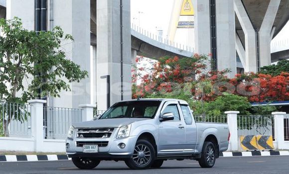 Buy Used Isuzu D-Max Silver Car in Bangkok in Bangkok Buy Used Isuzu D-Max Silver Car in Bangkok in Bangkok