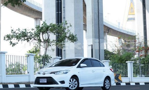 Buy Used Toyota Soluna Vios White Car in Bangkok in Bangkok Buy Used Toyota Soluna Vios White Car in Bangkok in Bangkok