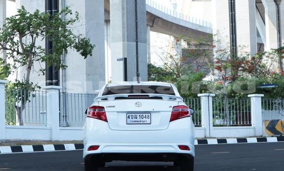 Buy Used Toyota Soluna Vios White Car in Bangkok in Bangkok Buy Used Toyota Soluna Vios White Car in Bangkok in Bangkok