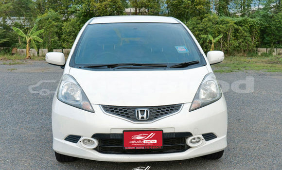 ซื้อ รถมือสอง Honda Jazz ขาว รถยนต์ ใน %{เมือง} ใน สระบุรี ซื้อ รถมือสอง Honda Jazz ขาว รถยนต์ ใน %{เมือง} ใน สระบุรี