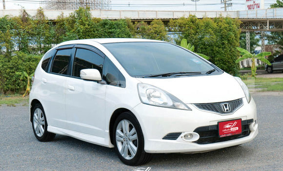 ซื้อ รถมือสอง Honda Jazz ขาว รถยนต์ ใน %{เมือง} ใน สระบุรี ซื้อ รถมือสอง Honda Jazz ขาว รถยนต์ ใน %{เมือง} ใน สระบุรี