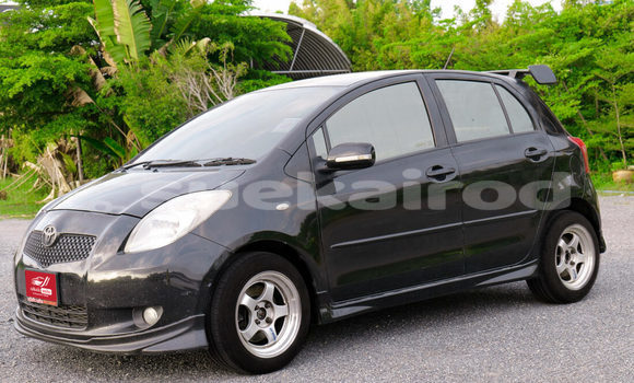 ซื้อ รถมือสอง Toyota Yaris สีดำ รถยนต์ ใน %{เมือง} ใน สระบุรี