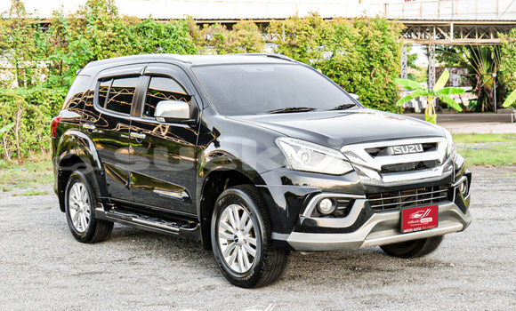 ซื้อ รถมือสอง Isuzu MU-X สีดำ รถยนต์ ใน %{เมือง} ใน สระบุรี ซื้อ รถมือสอง Isuzu MU-X สีดำ รถยนต์ ใน %{เมือง} ใน สระบุรี